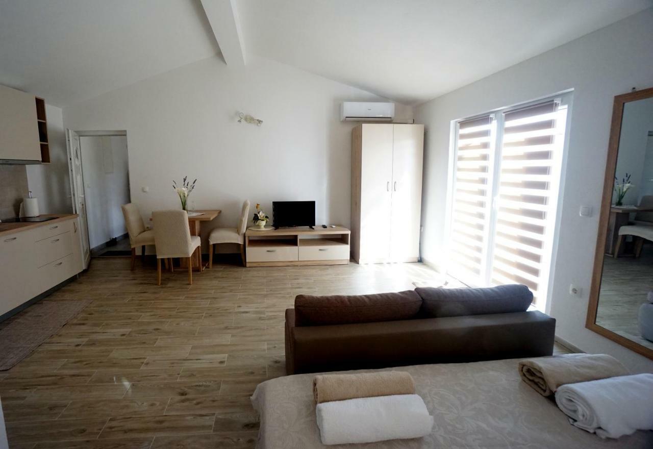 Apartments Sanja 제제라 외부 사진